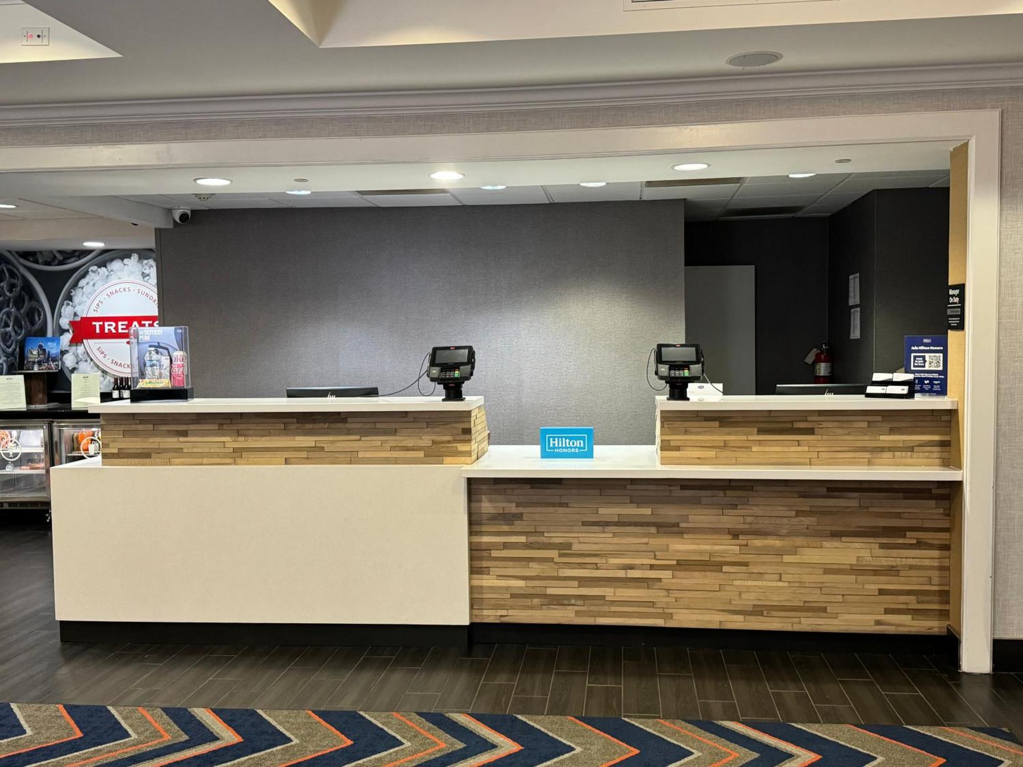 Hampton Inn & Suites Tallahassee I-10-Thomasville Road Eksteriør billede